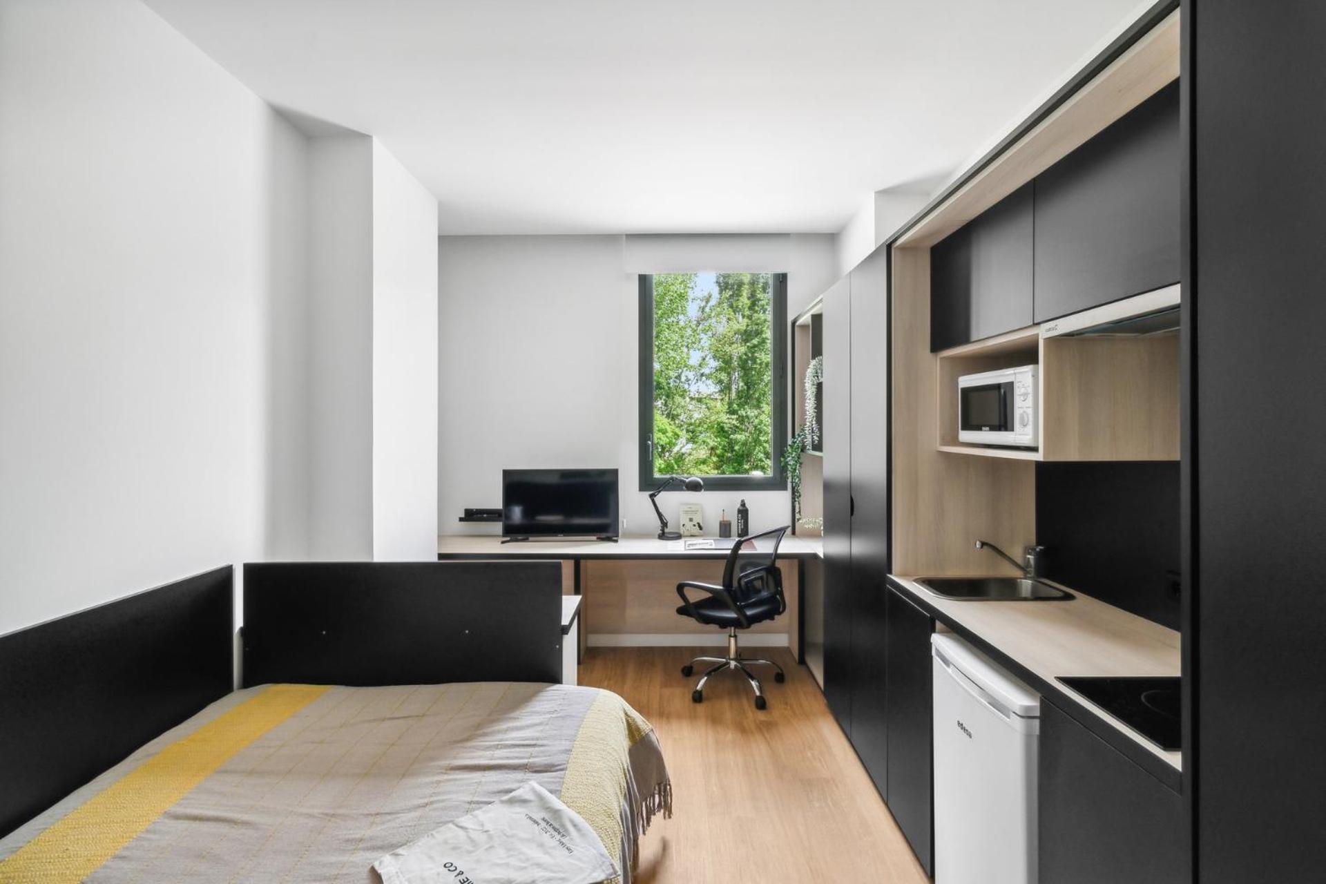 Home And Coliving Pamplona Habitación foto