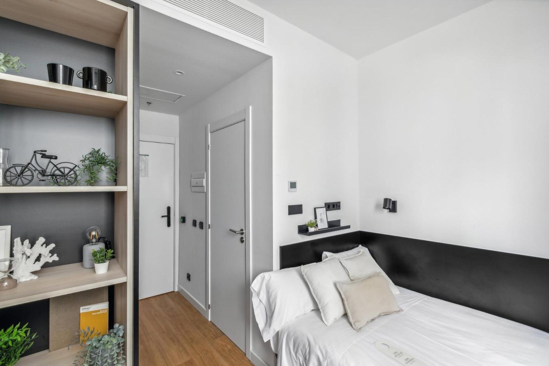 Home And Coliving Pamplona Habitación foto